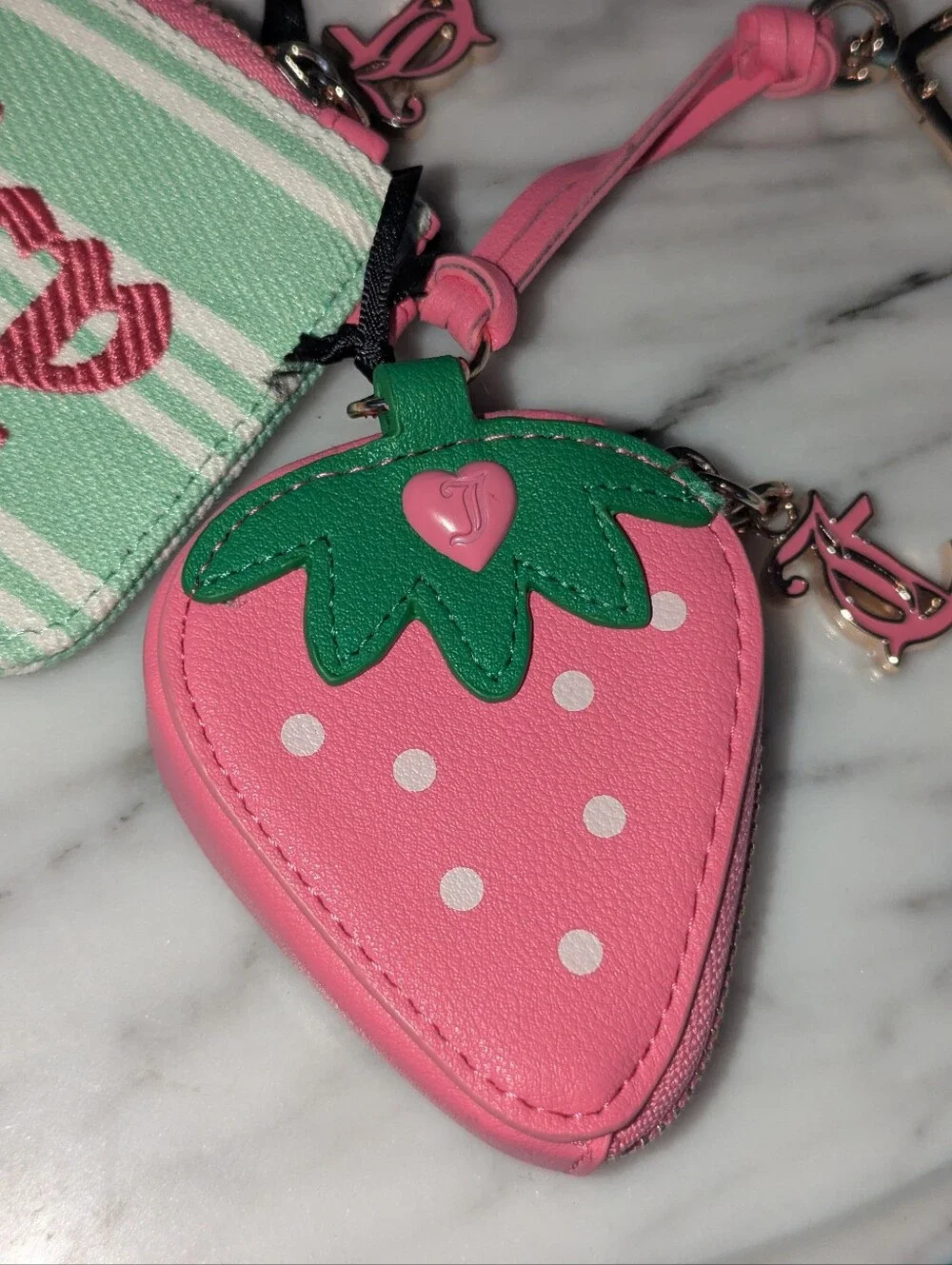 NWT Juicy Couture Paradise Mini Bundle -Card Wallet with Strawberry Coin 🍓+💛🔑